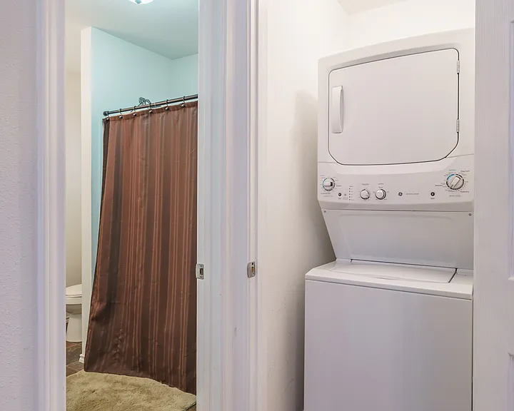 2090 Dara Ln #A — Photo 9