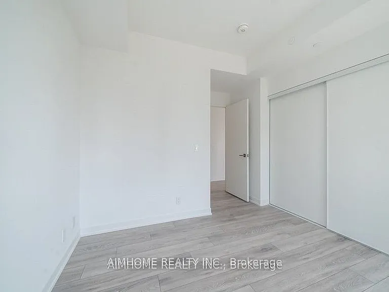 15 Holmes Ave #1202 — Photo 11