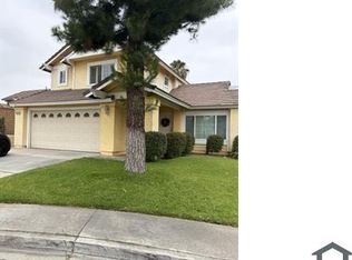 7901 Frontenac Ct, Fontana, CA 92336