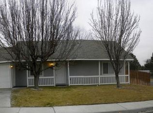 529 S Perry Ct, Kennewick, WA 99336