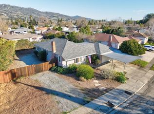 75 Allen Ave, Cloverdale, CA 95425