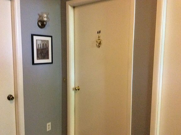 5th image of 5250 Southbrook Ct Unit 68