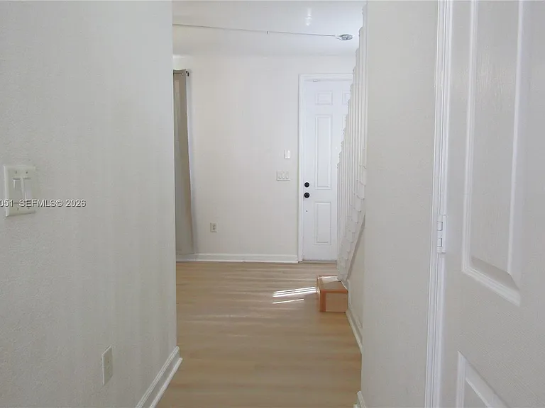 1485 NE 33rd Rd #101-1 — Photo 7