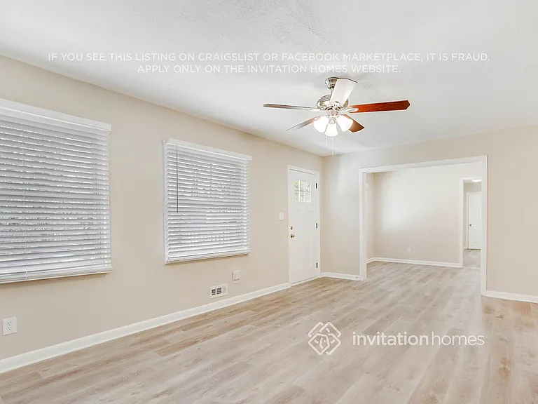 1873 Shamrock Dr — Photo 3