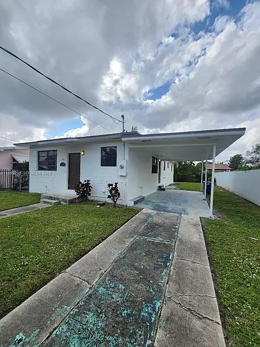 7750 NW 14th Pl Photo 1