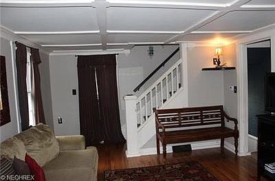 3rd image of 125 Chardon Ave