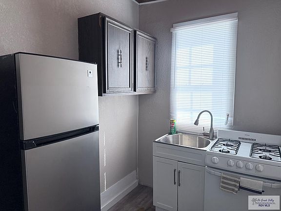2nd image of 424 E Levee St #1-4-7