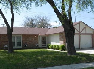 11083 White Sands St, Live Oak, TX 78233
