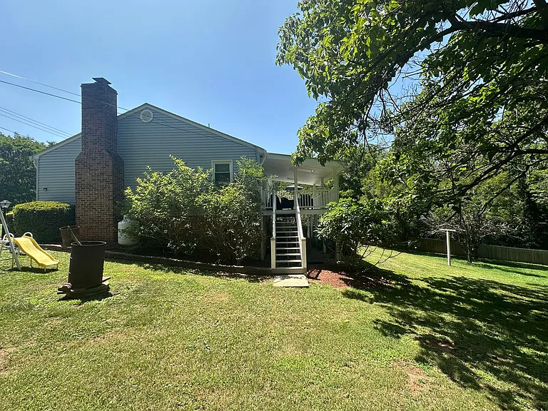 5146 Boonsboro Rd — Photo 5