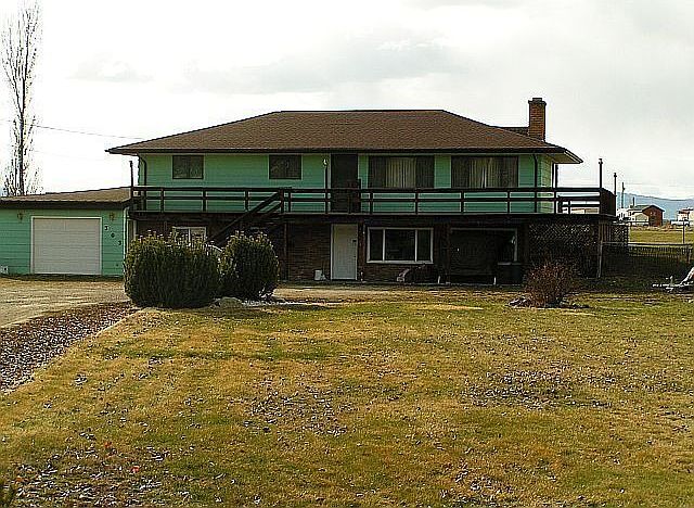 1st image of 303 8th Ave NW