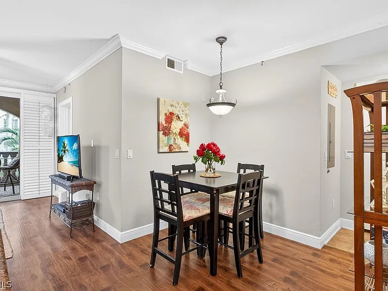 2825 Palm Beach Blvd #215 — Photo 11