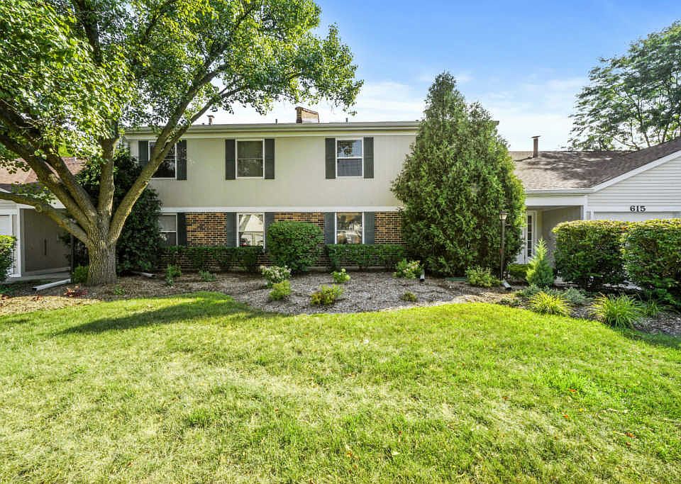 1st image of 613 N Deer Run Dr #B12