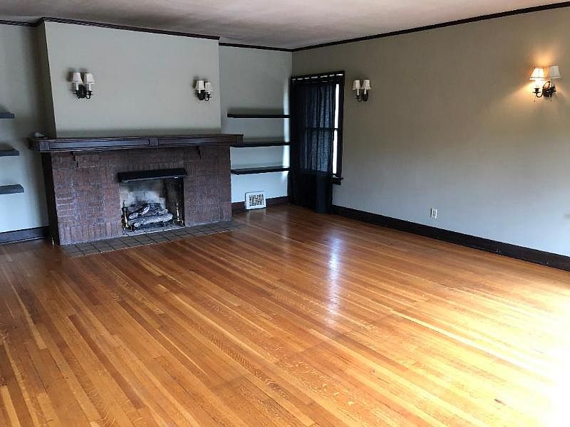 1st image of 9614 Clifton Blvd APT 2