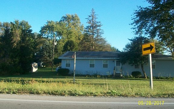 2nd image of 1894 E Us Highway 24