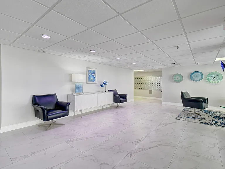 3221 S Ocean Blvd #505 — Photo 37