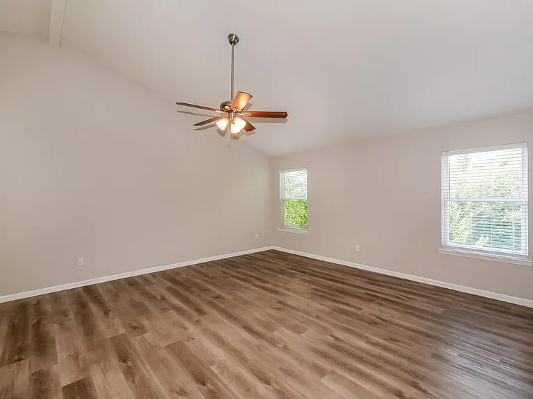 749 Morgan Way — Photo 12