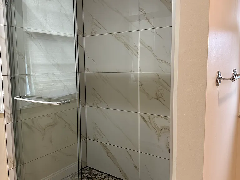 128 Center Rd — Photo 27