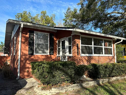 1824 Perry Pl Photo 1
