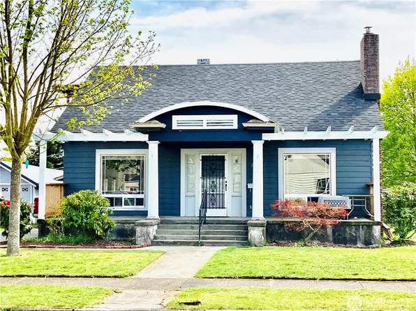 212 W Walnut St, Centralia, WA 98531