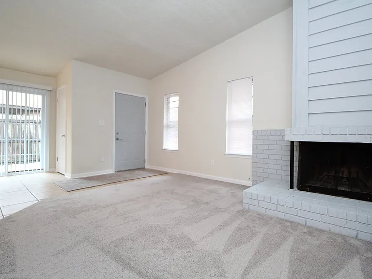 6948 Spanish Trl — Photo 2