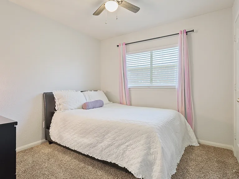 709 Bighorn Dr — Photo 18