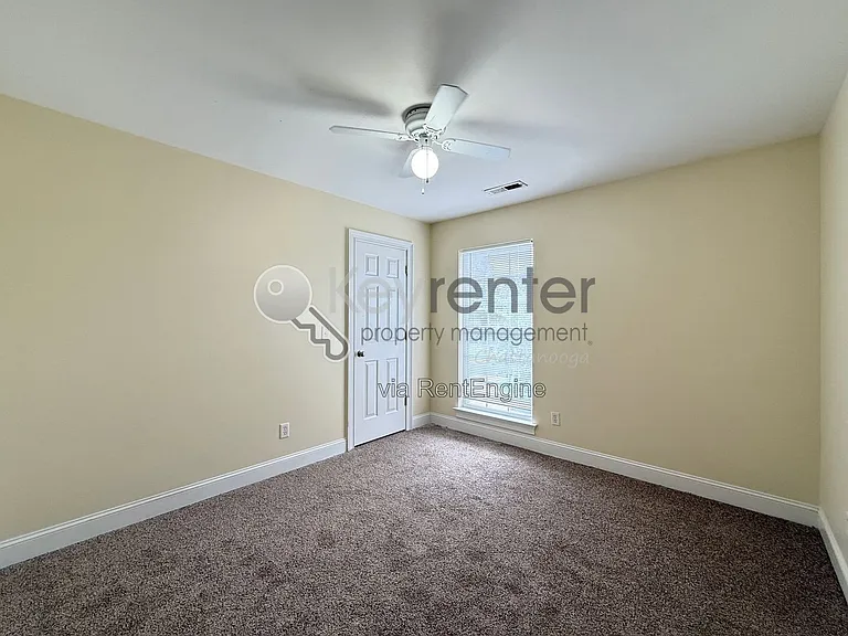 7005 Tyner Rd — Photo 13
