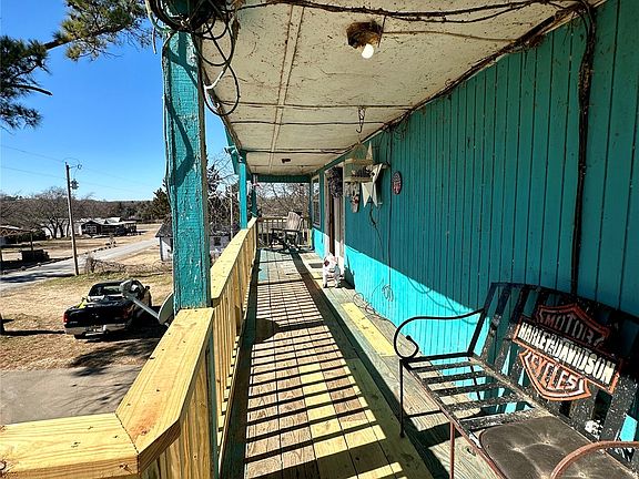 5th image of 5924 Kickapoo Ave