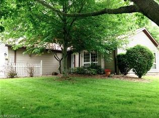 811 Cynthia Ct, Niles, OH 44446