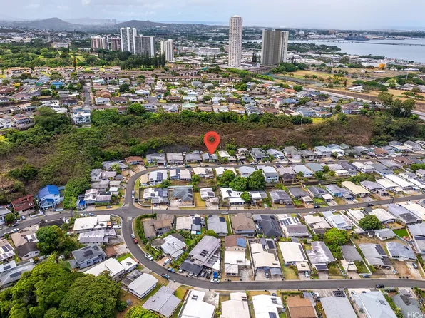 98-427 Ponohana Loop, Aiea, HI 96701
