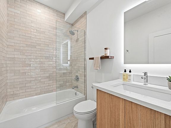 5th image of 2449 N 2nd St #B