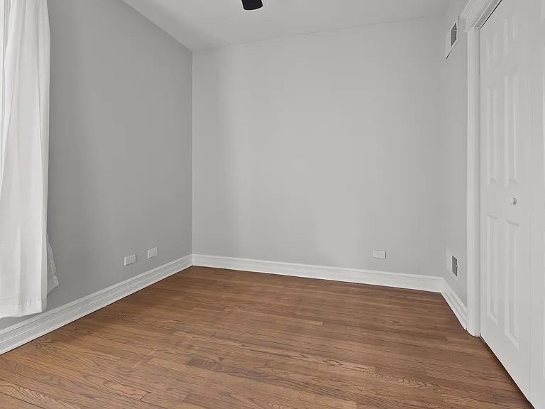 2211 W Winona St #1 — Photo 13