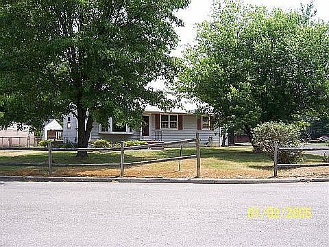 1st image of 517 Sherilyn Dr