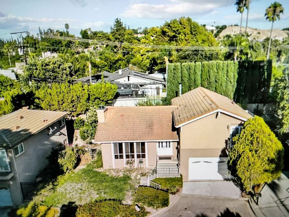 1st image of 5010 Balfour Ln