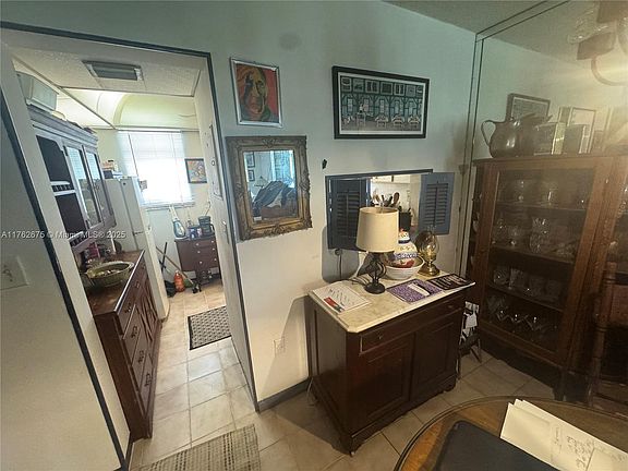 5th image of 2855 Leonard Dr APT H207