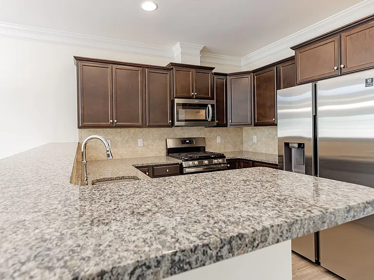 4331 Holstein Dr — Photo 26