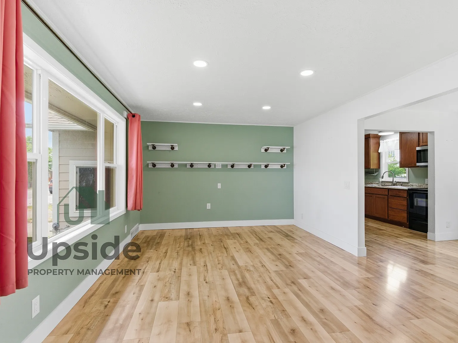 MG - 8719 East Valleyway Avenue - 1 — Photo 4