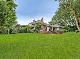 1245 SW Stephenson St, Portland, OR 97219