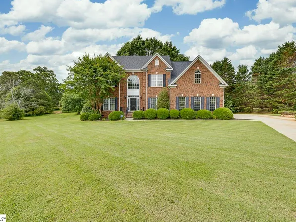 121 Ivory Glen Ct, Greenville, SC 29611