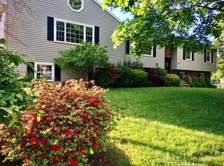 155 N Condor Dr, Rocky Hill, CT 06067