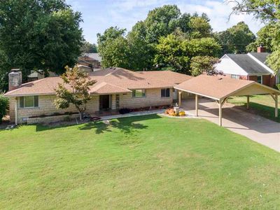736 Edgewood Dr, Ponca City, OK, 74604