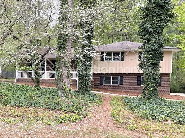 1908 Englewood Way, Snellville, GA 30078