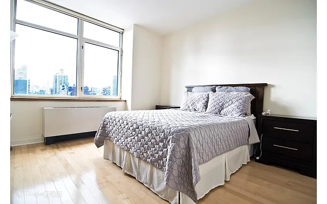 Rented by Douglas Elliman | media 17