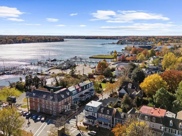 105 High St, Chestertown, MD 21620