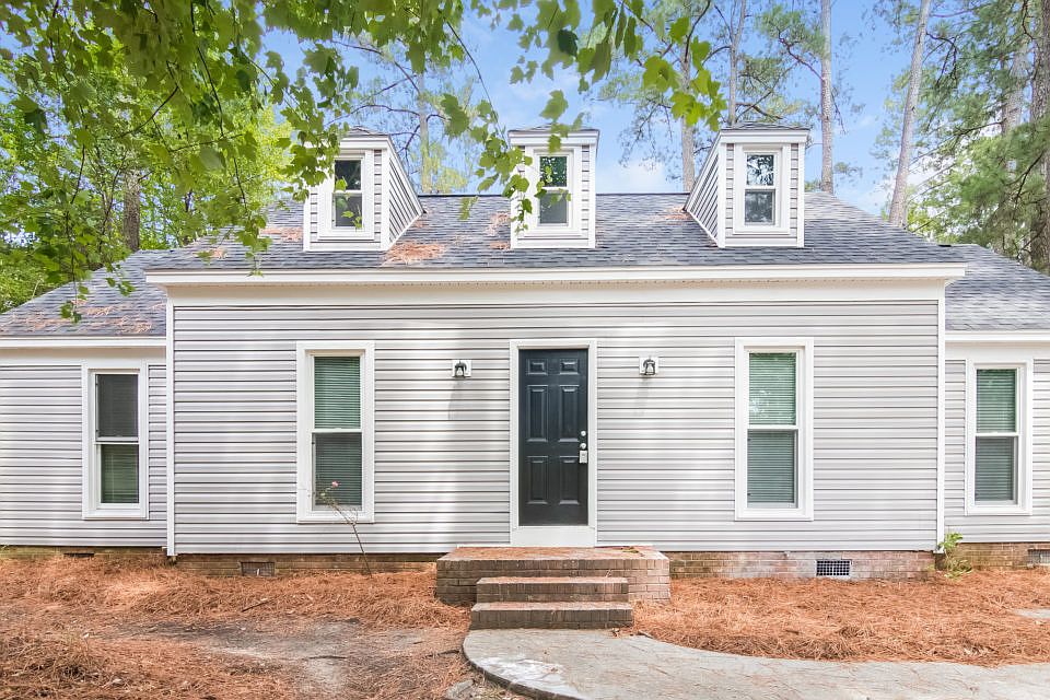 2nd image of 234 Tennyson Dr