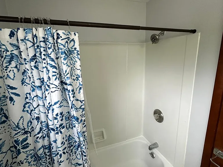 415 Northcliffe Rd #2 — Photo 4