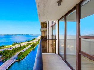 600 NE 36th St APT 1502, Miami, FL 33137