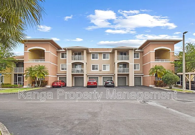 6556 Emerald Dunes Dr #302 — Photo 22