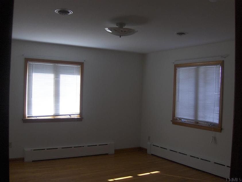 2nd image of 108 Sherman Ave