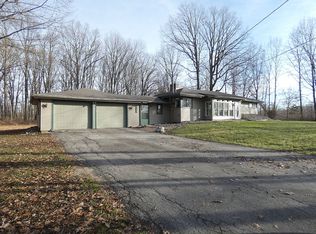 1711 Lavona Dr, Saginaw, MI 48609