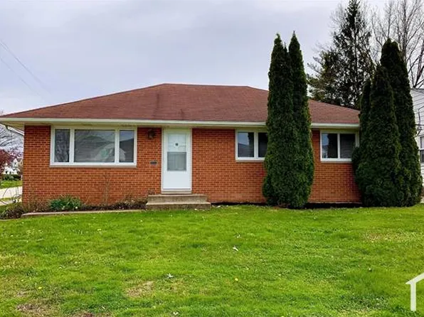 24690 Stephen Ave Unit 1, Euclid, OH 44123
